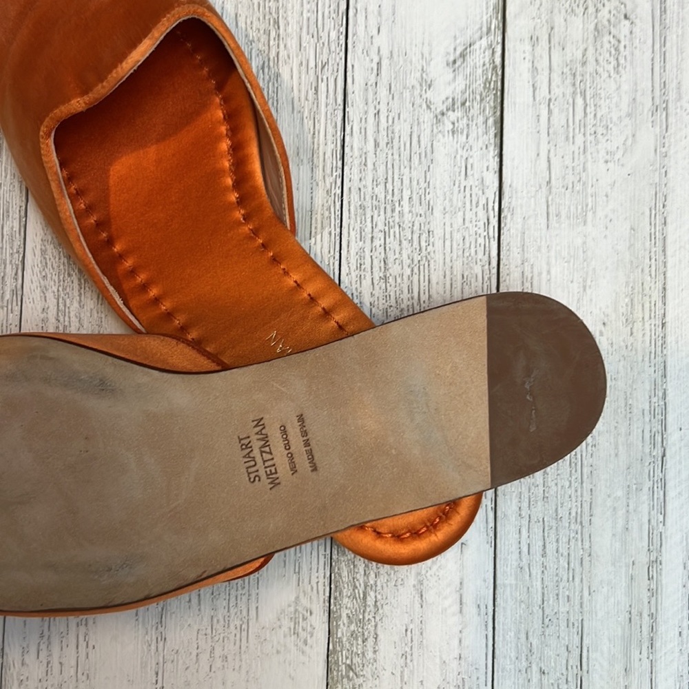 Stuart Weitzman Muletown Round Toe Mules Slip On Flat Orange Satin - Picture 15 of 16